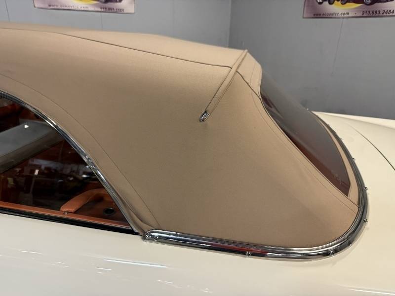 1956 Ford Sunliner 20