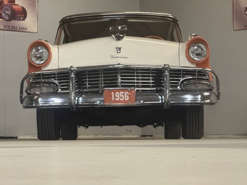 1956 Ford Sunliner 40
