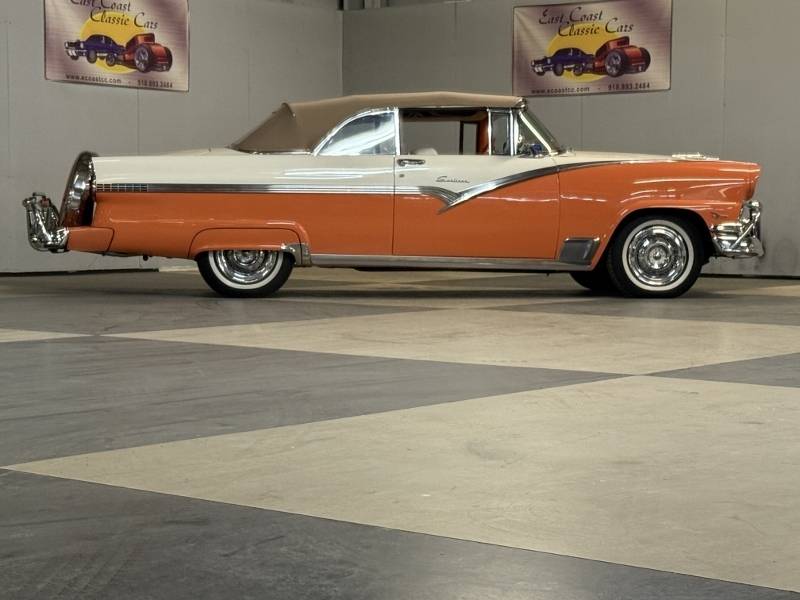 1956 Ford Sunliner 59
