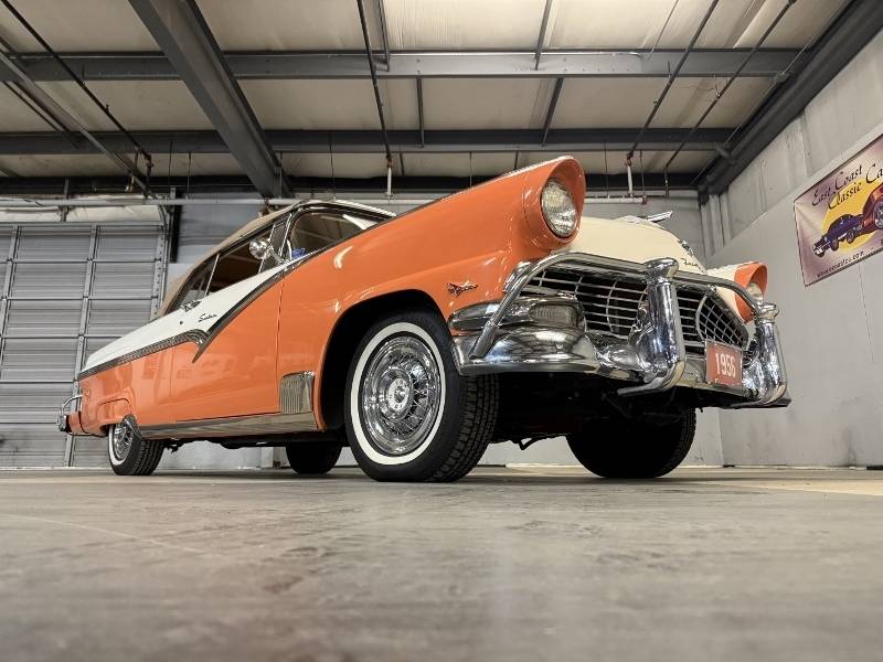 1956 Ford Sunliner 64