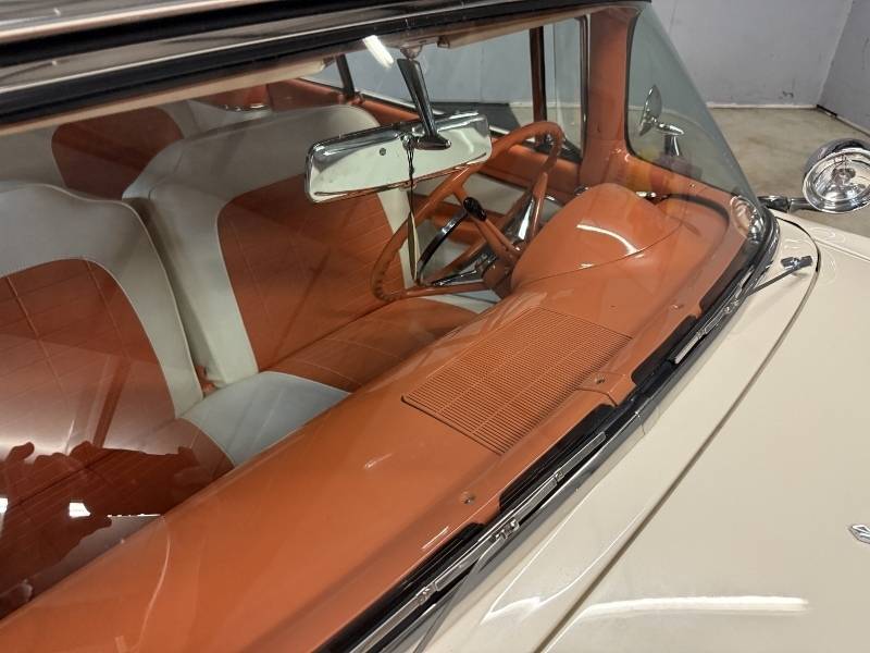 1956 Ford Sunliner 74