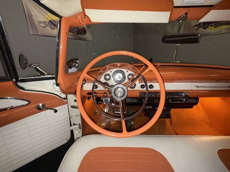 1956 Ford Sunliner 88