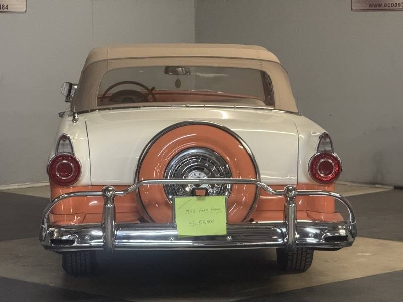 1956 Ford Sunliner 91