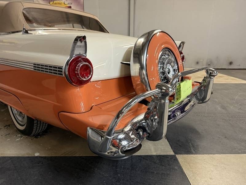 1956 Ford Sunliner 96