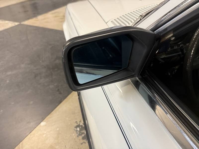 1983 Mercedes Benz 380SL 18