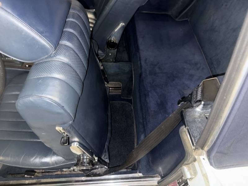 1983 Mercedes Benz 380SL 30