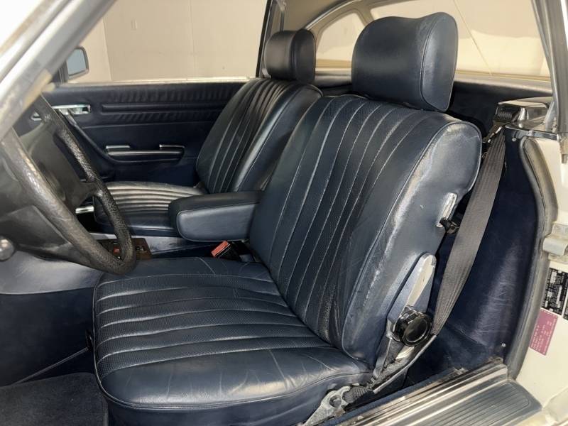 1983 Mercedes Benz 380SL 32