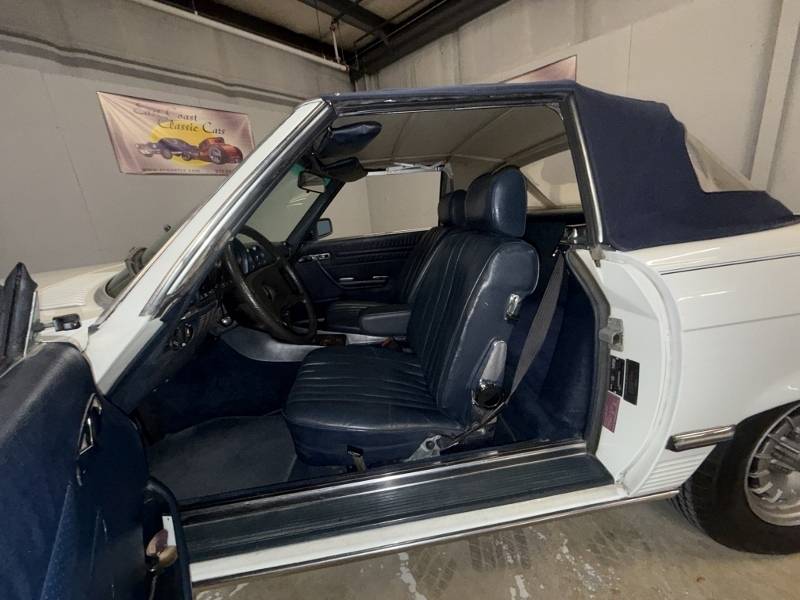 1983 Mercedes Benz 380SL 34