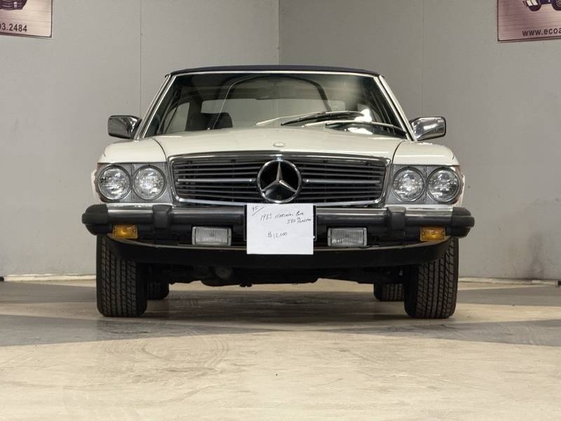 1983 Mercedes Benz 380SL 36