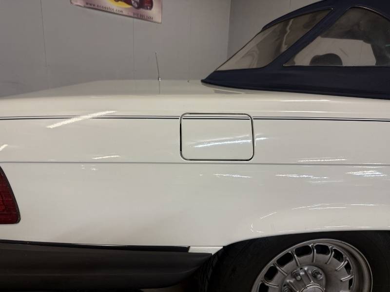 1983 Mercedes Benz 380SL 68