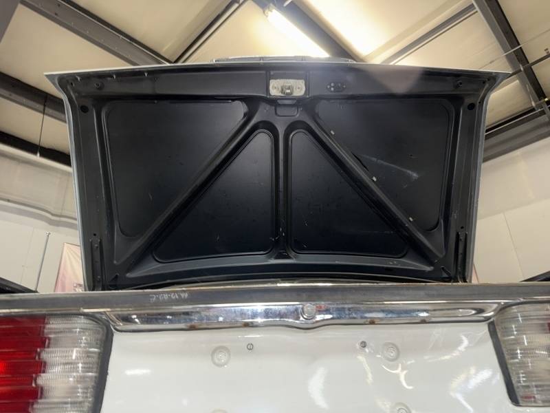 1983 Mercedes Benz 380SL 96