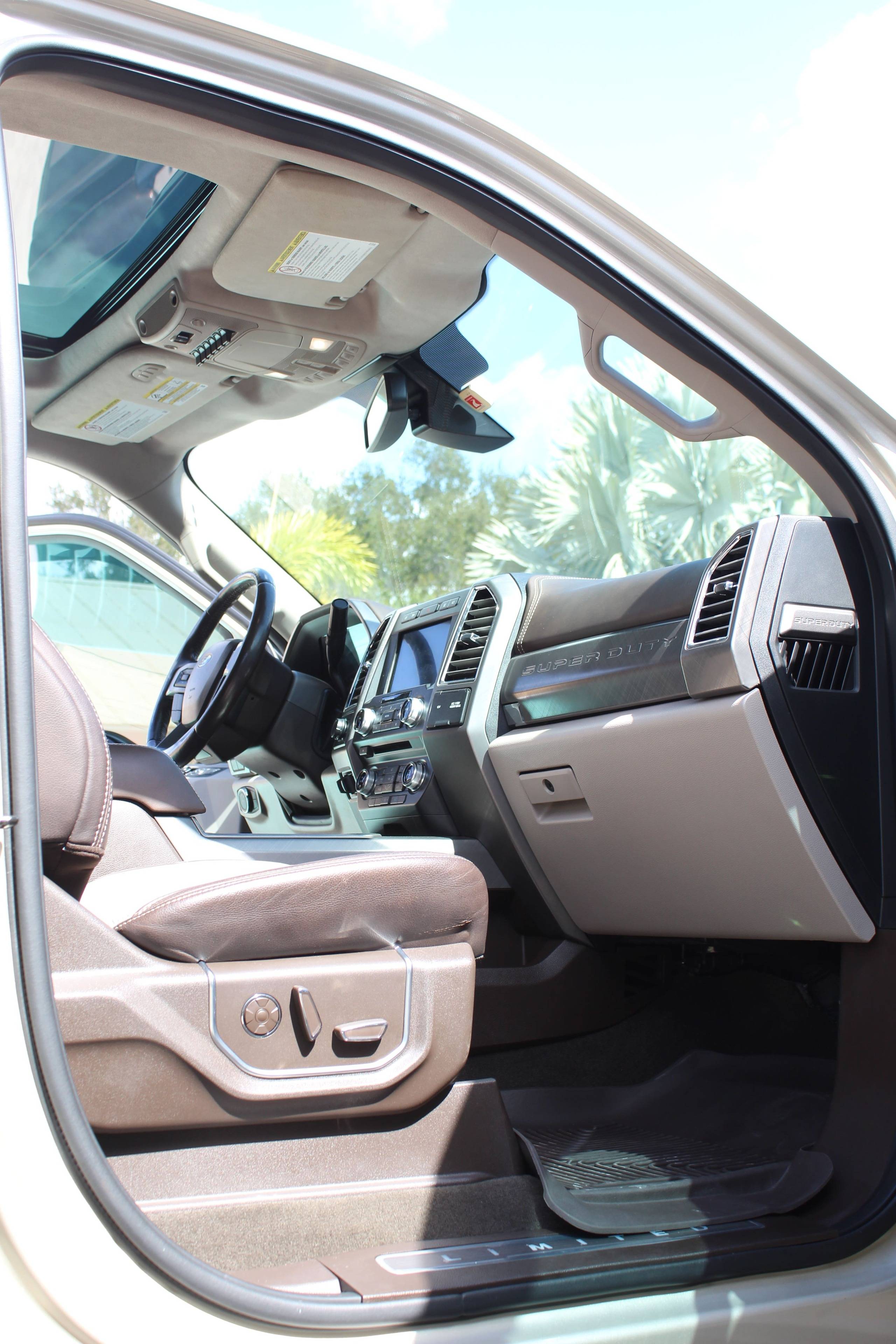 2018  Ford F-250 32