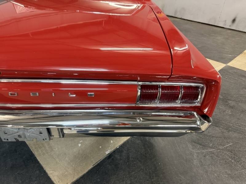 1964 Oldsmobile F-85 38