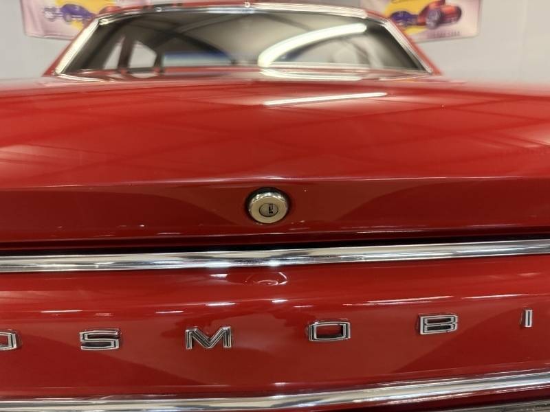 1964 Oldsmobile F-85 40