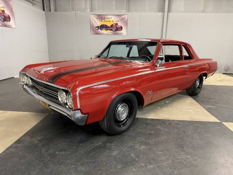 1964 Oldsmobile F-85 8