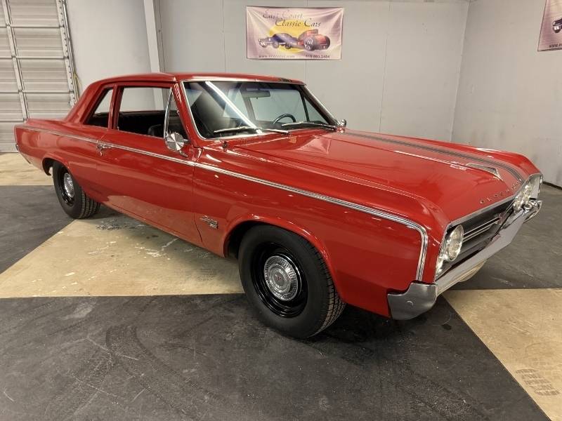 1964 Oldsmobile F-85 90