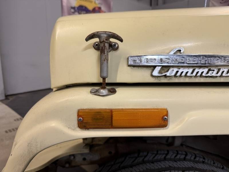 1971 Jeep Commando 9
