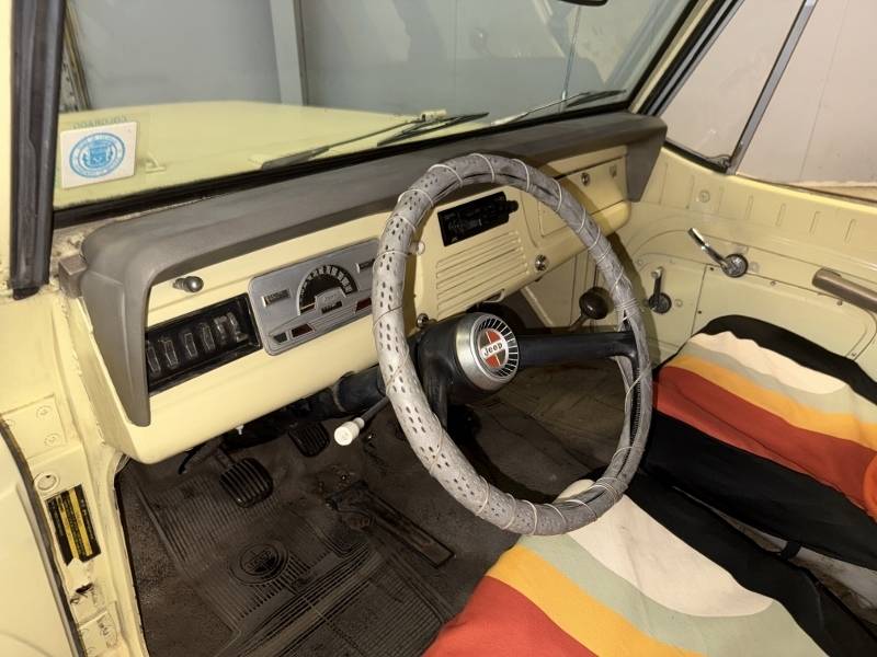 1971 Jeep Commando 23