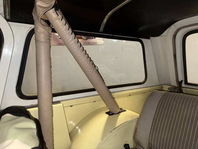 1971 Jeep Commando 27