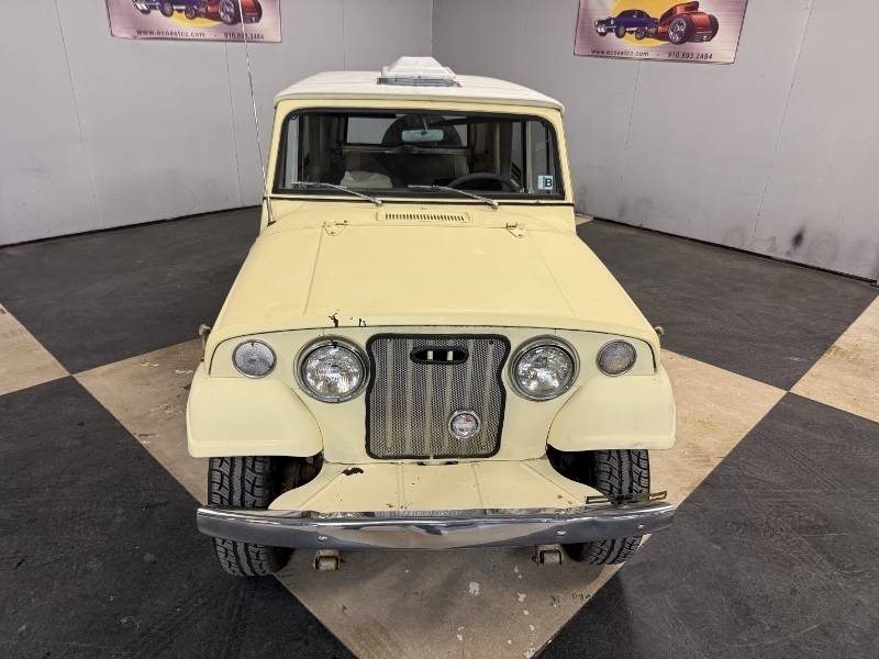 1971 Jeep Commando 36