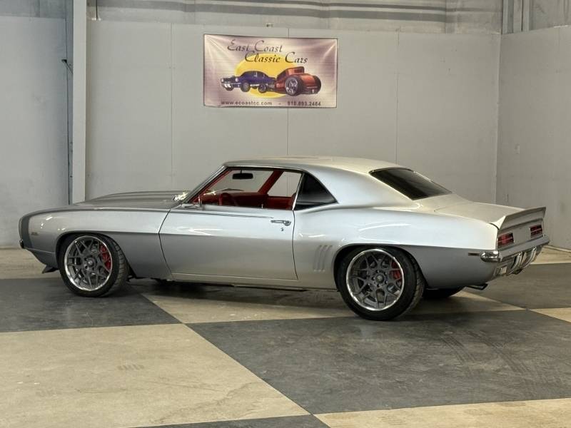 1969 Chevrolet Camaro 4