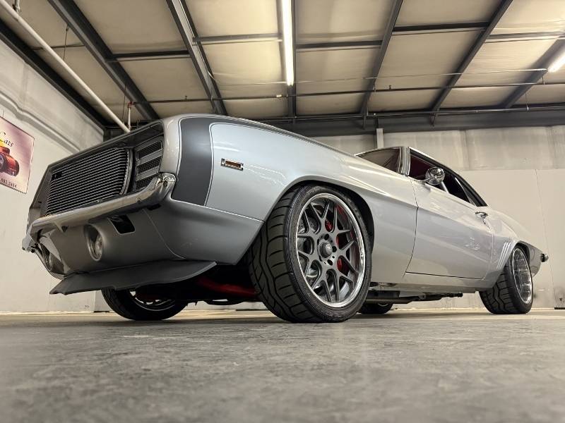 1969 Chevrolet Camaro 9