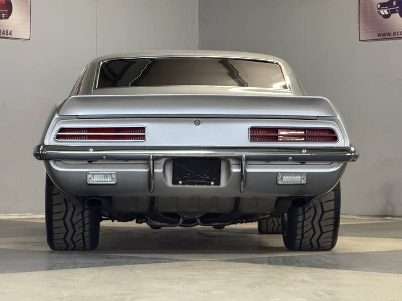 1969 Chevrolet Camaro 75