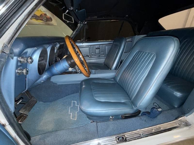 1967 Chevrolet Camaro 29