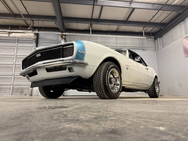 1967 Chevrolet Camaro 38