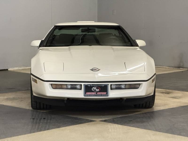 1988 Chevrolet Corvette 24