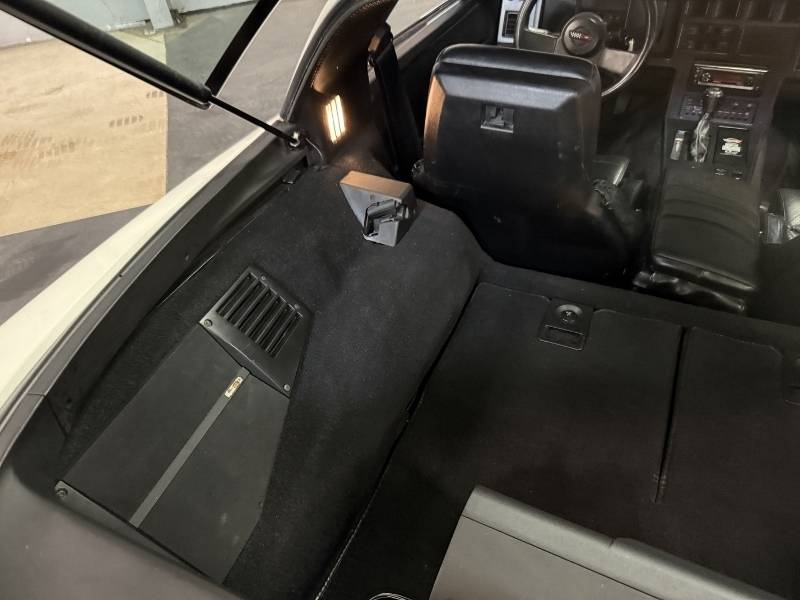 1988 Chevrolet Corvette 74