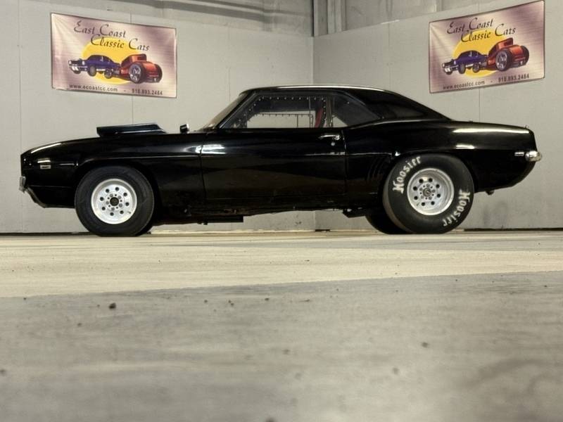 1969 Chevrolet Camaro 2