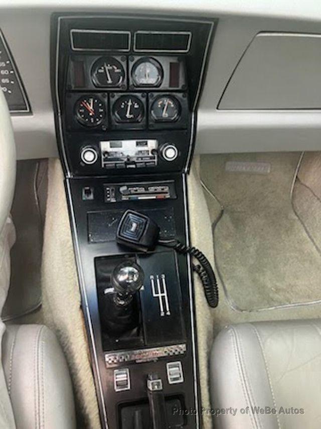 1978 Chevrolet Corvette 17
