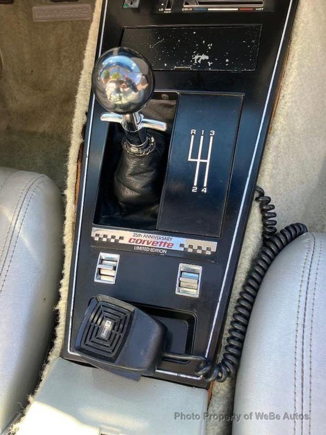 1978 Chevrolet Corvette 18