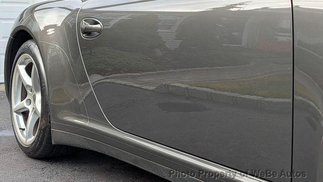 2006 Porsche 911 32