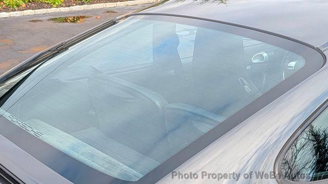 2006 Porsche 911 39