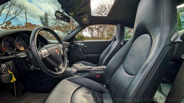 2006 Porsche 911 44