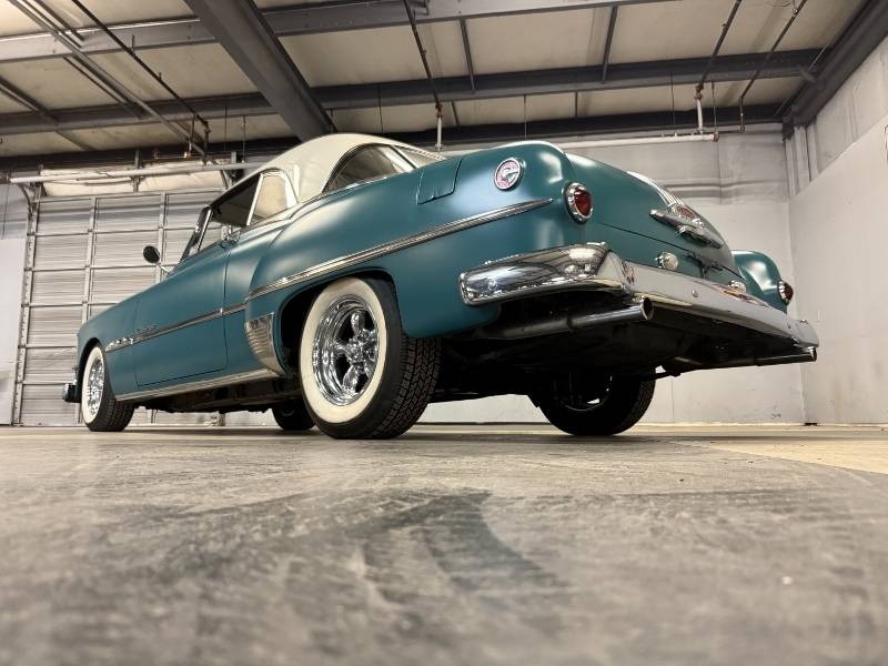 1951 Pontiac Catalina Super Deluxe 4