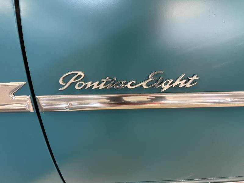 1951 Pontiac Catalina Super Deluxe 13