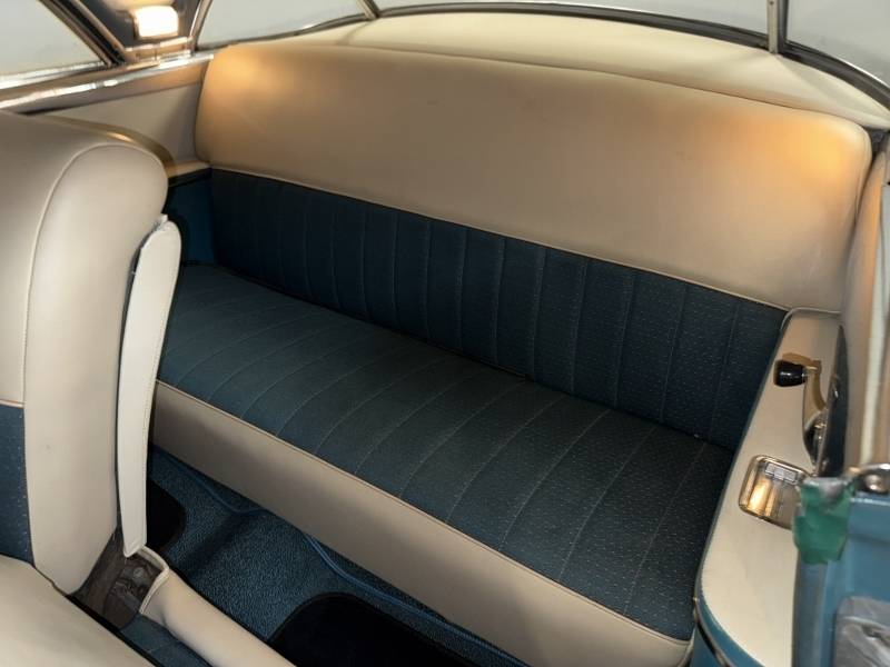 1951 Pontiac Catalina Super Deluxe 27