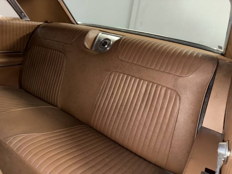 1964 Chevrolet Impala 32