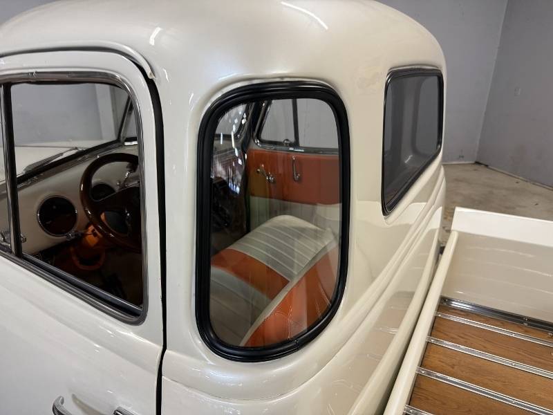 1951 Chevrolet Pickup 27
