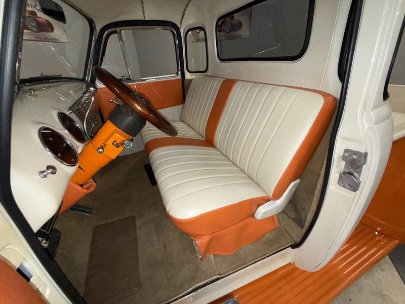 1951 Chevrolet Pickup 44