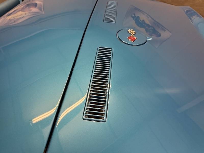 1969 Chevrolet Corvette 19