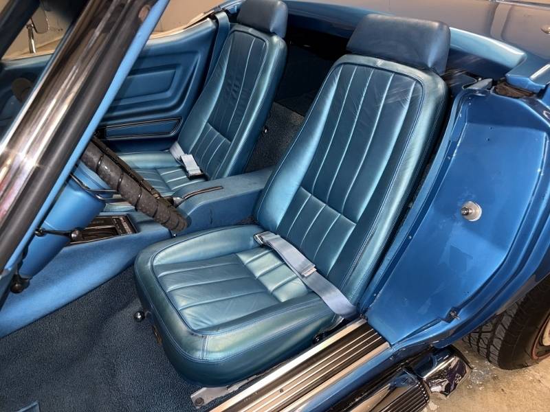 1969 Chevrolet Corvette 26