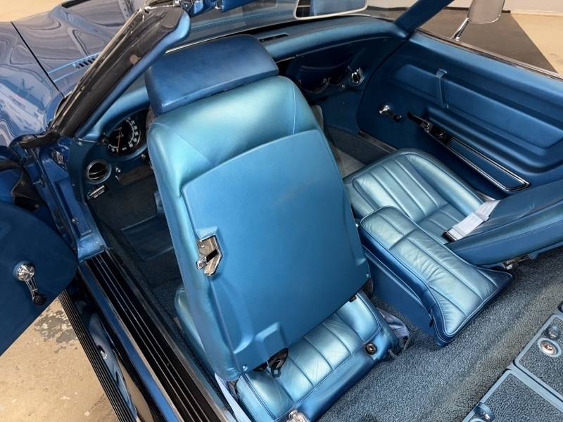 1969 Chevrolet Corvette 31