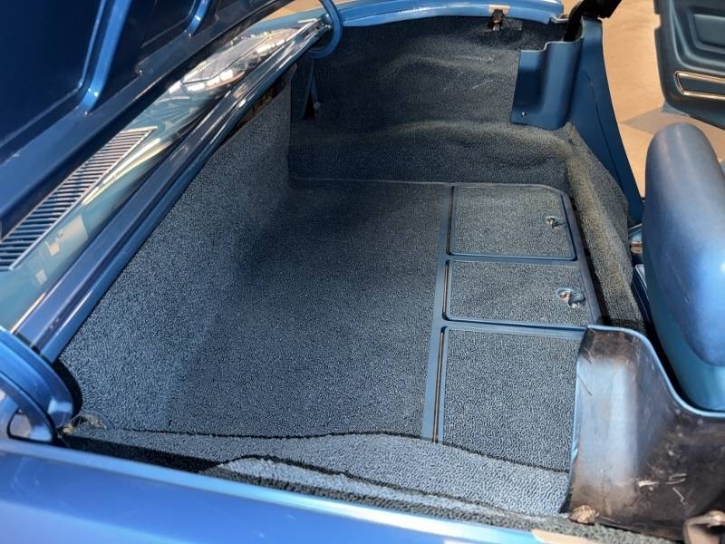 1969 Chevrolet Corvette 38
