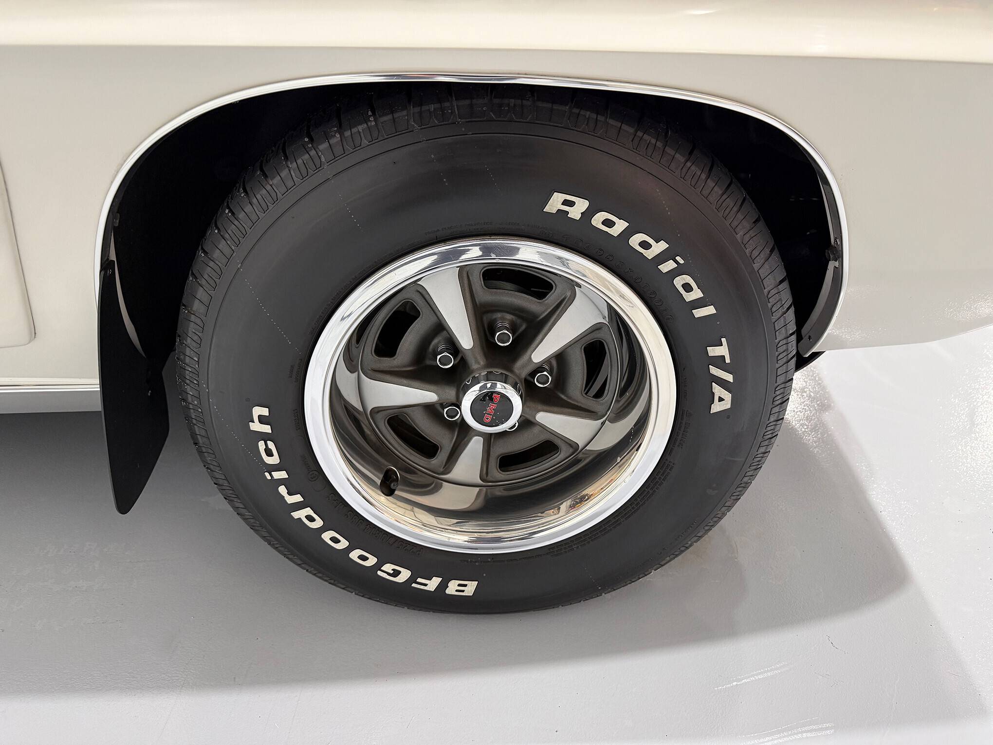 1969 Pontiac Firebird Trans Am 22