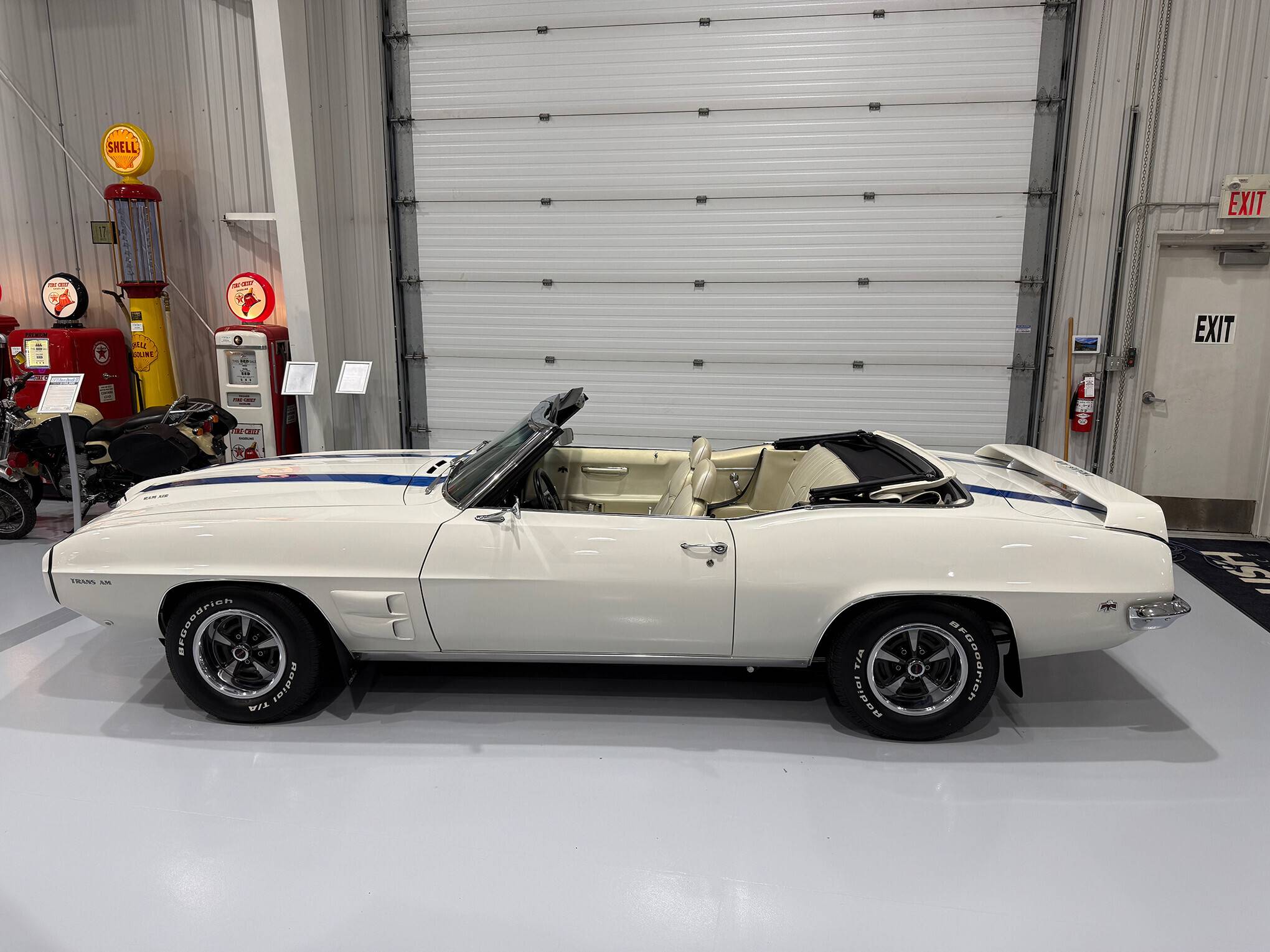 1969 Pontiac Firebird Trans Am 12