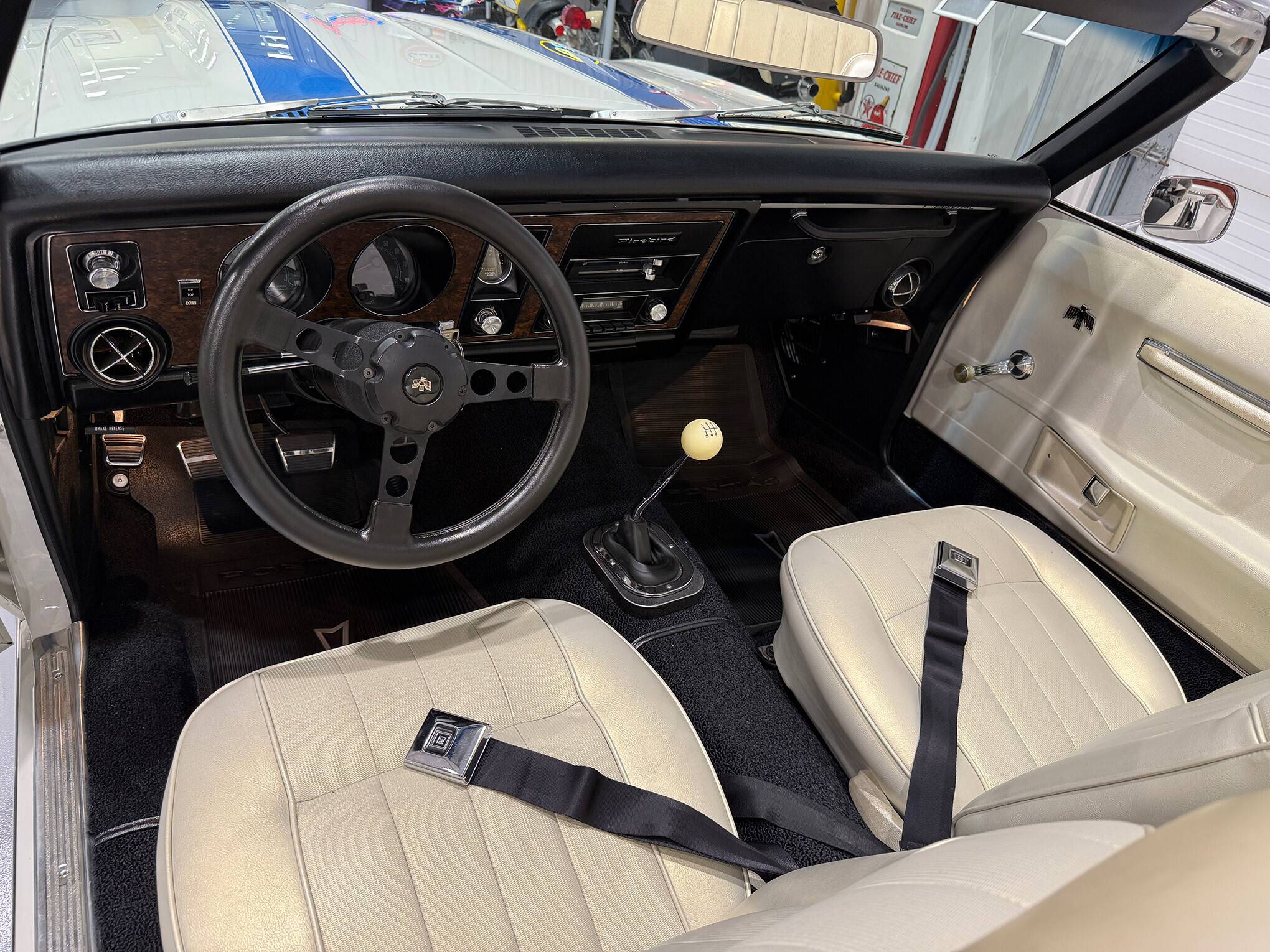 1969 Pontiac Firebird Trans Am 29